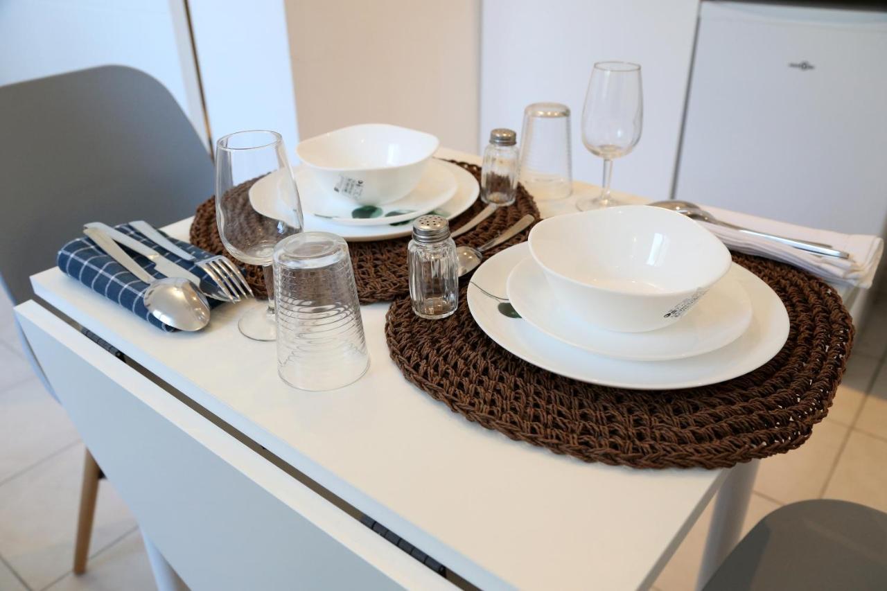 Pluton Apartment Сен-Кантен Екстериор снимка